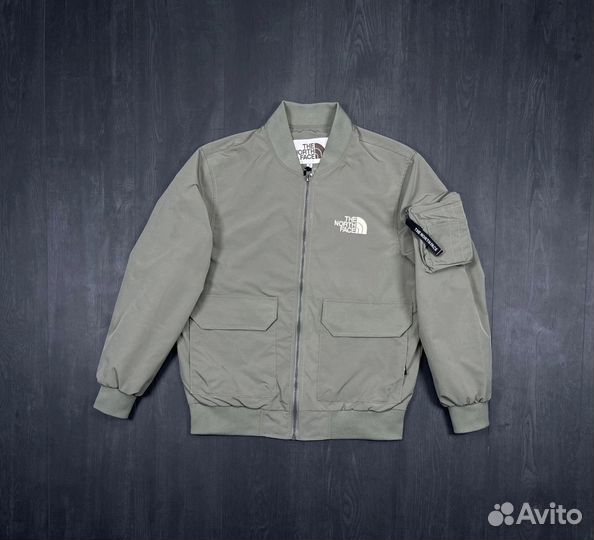 Бомбер The North Face
