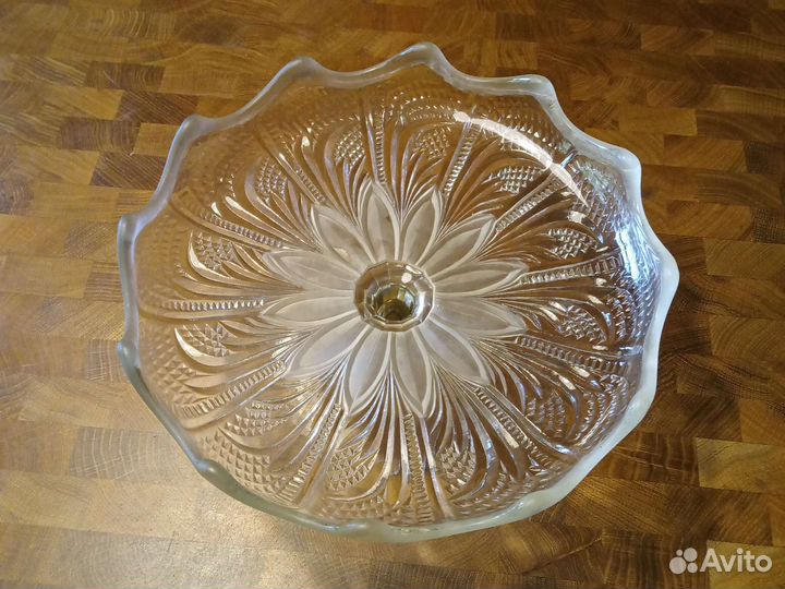 Ваза на ножке, винтажная, для фруктов