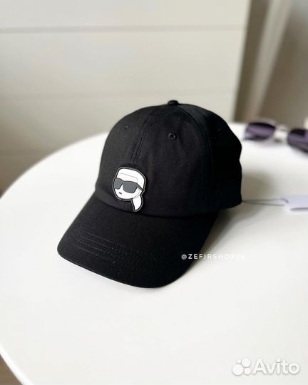 Бейсболка Karl Lagerfeld кепка