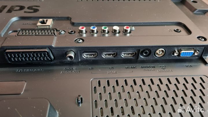 Телевизор Philips 32PFL7605H/60
