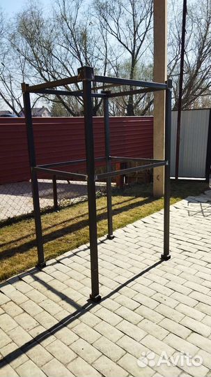 Подставка / стойка под еврокуб