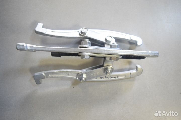 Съемник подшипников 3-х лапый 250мм(10) arnezi