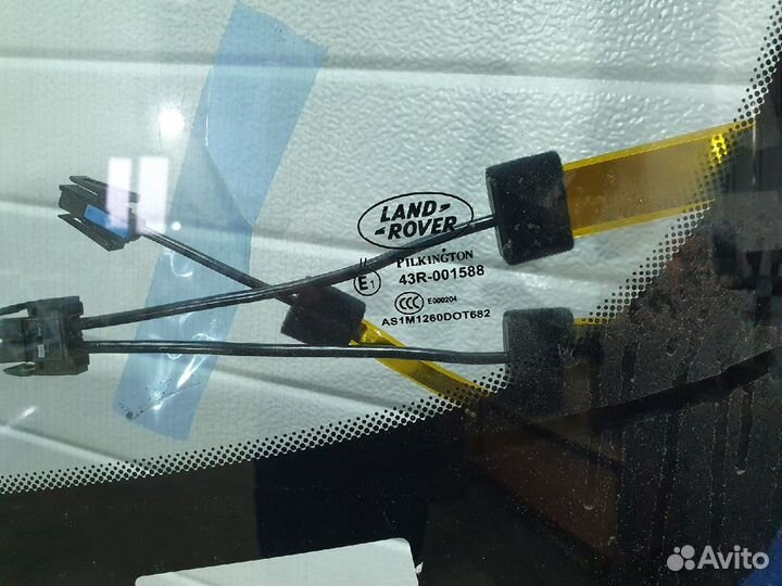 Стекло лобовое land rover range rover vogue III