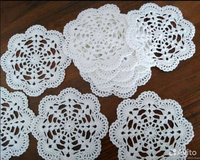 Вязаные крючком мини-салфетки Классика