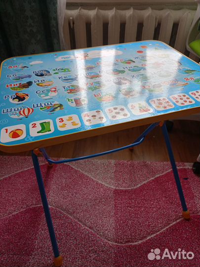 Детский стол