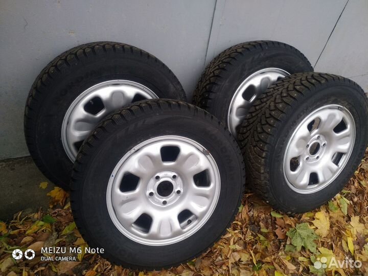 Продам колеса на Дастер