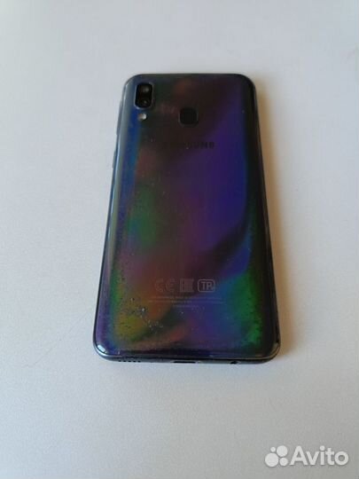 Samsung Galaxy A40, 4/64 ГБ