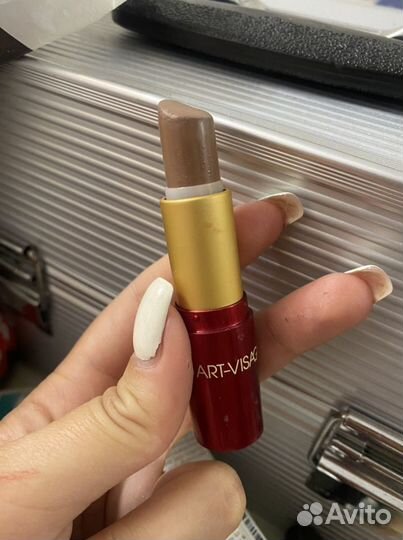 Губная помада Art-Visage 
