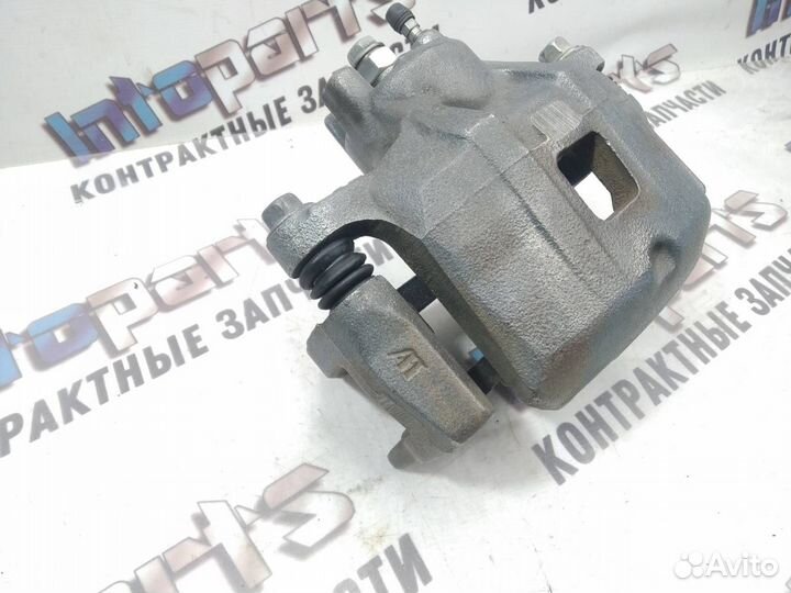 Суппорт передний левый Mitsubishi Outlander GF