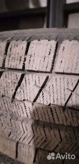 Bridgestone Blizzak VRX 185/65 R15