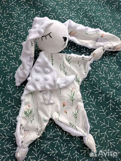 Игрушка комфортер зайка