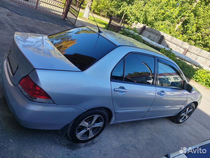 Mitsubishi Lancer 1.6 МТ, 2005, 210 000 км