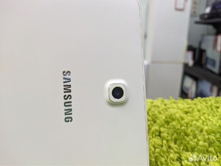 Планшет Samsung Galaxy Tab S2 8.0 SM-T710 3/32 GB