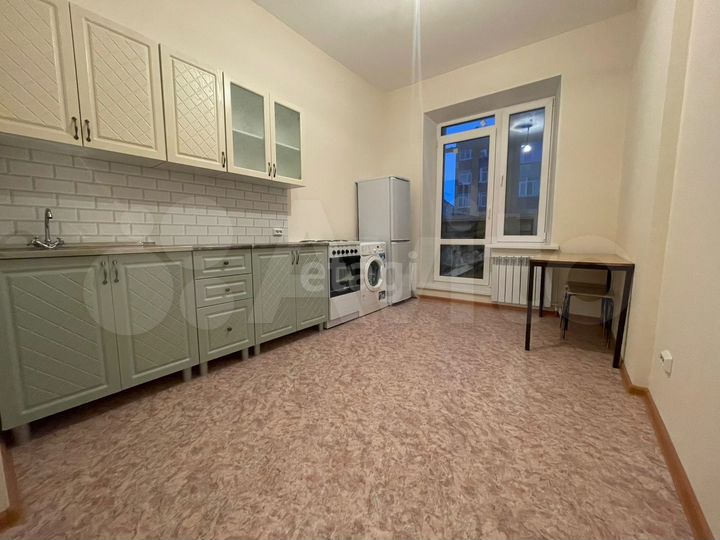 2-к. квартира, 55 м², 2/8 эт.