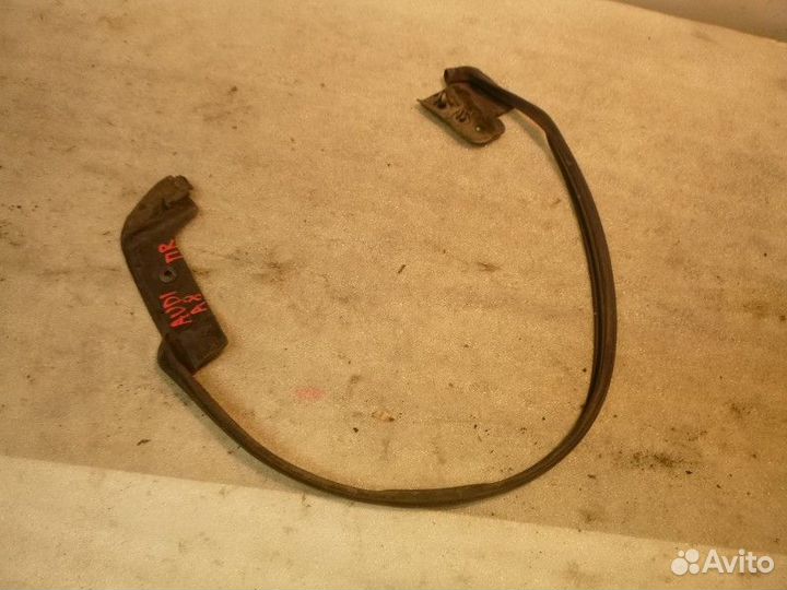 Уплотнитель двери audi A8 D3 2002