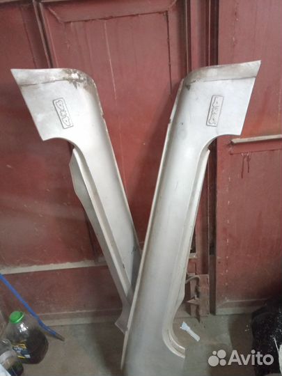 Накладки внешние на пороги Нива 4*4