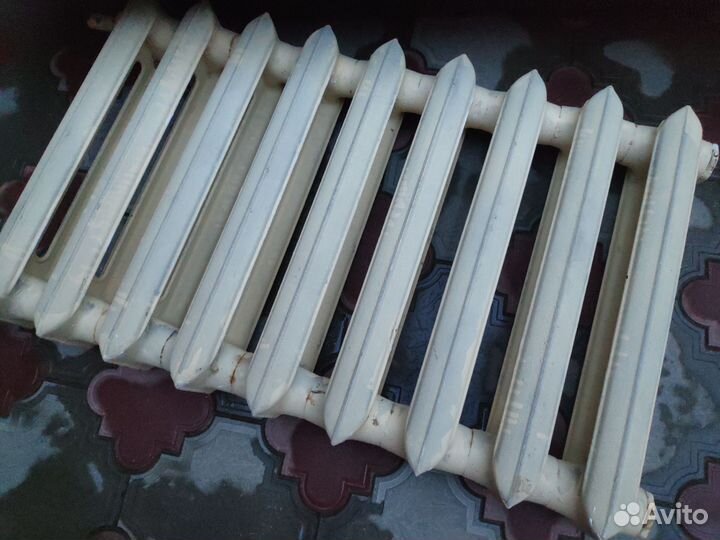 Батарея чугунная 9 секционная в идеале