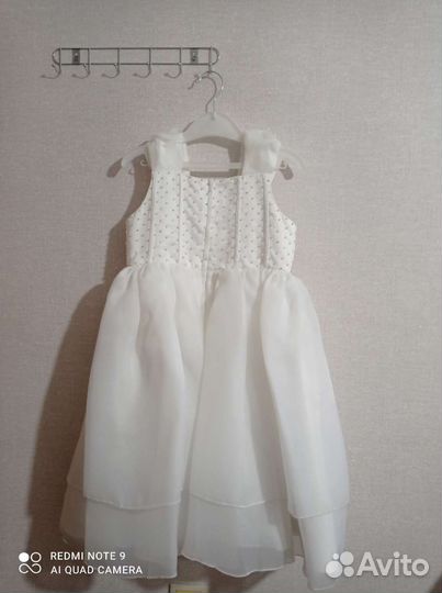 Платье для девочки новое