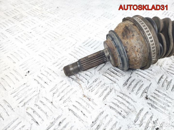 Полуось передняя левая Renault Sandero