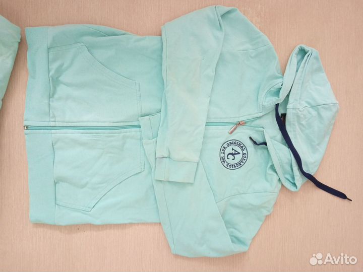 Спортивный костюм женский