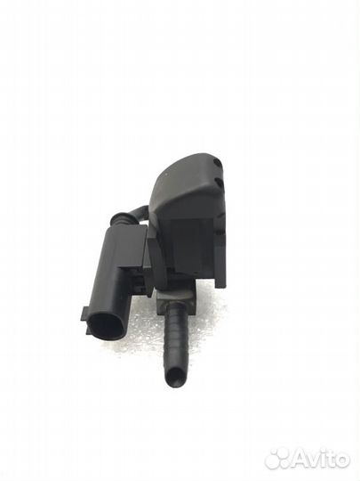 Форсунка стеклоомывателя Mercedes-Benz E-Class