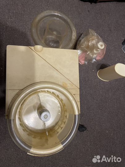 Кухонный комбайн merloni