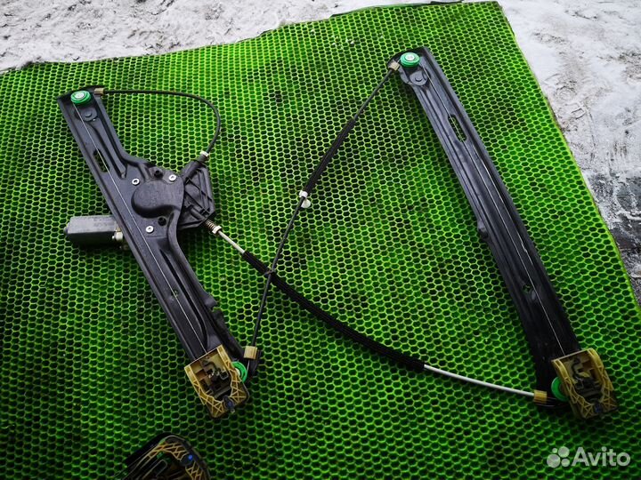 Стеклоподъемник для BMW X5 F15/F85 2013-2018