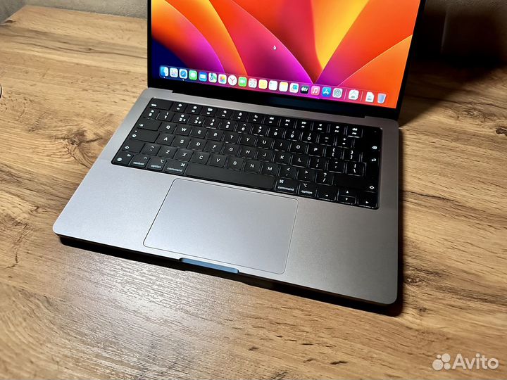 Apple MacBook Pro 14