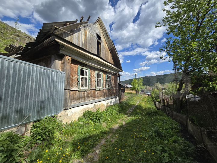 Дом 25 м² на участке 3,6 сот.