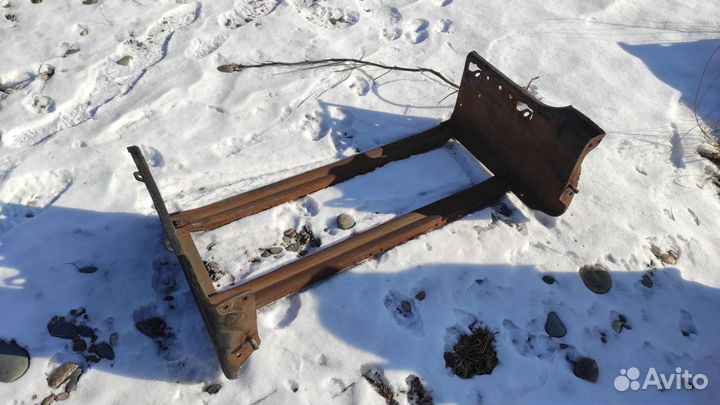 Крепление топливного бака ЗИЛ