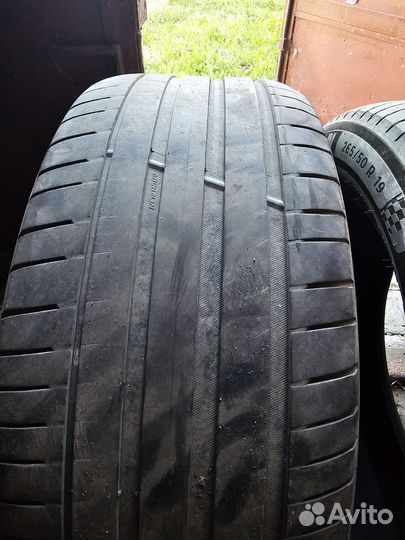 Michelin Pilot Sport 4 SUV 265/50 R19
