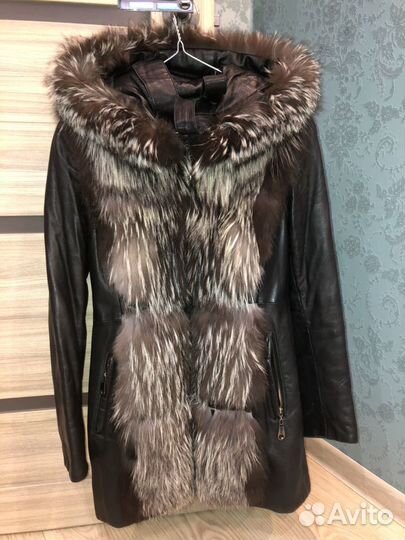 Кожаная куртка с мехом 42