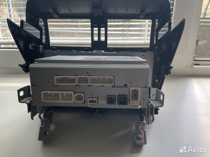 Магнитола модель 86140-60400 Toyota Prado 150