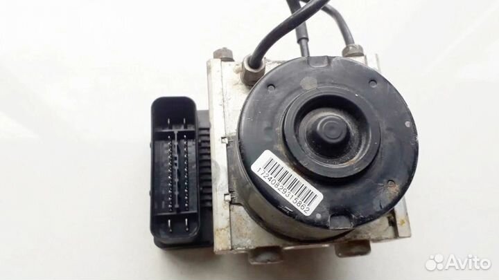 Блок абс 5n612m110ac Mazda 5 2005-2010 года
