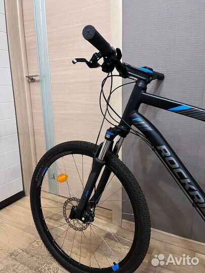 Велосипед горный Btwin rockrider st520 27,5