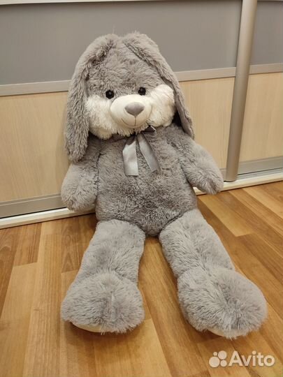 Плюшевая игрушка заяц