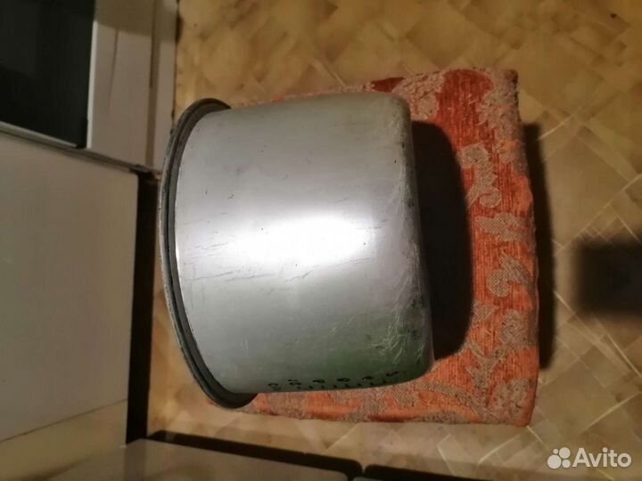 Чаша для мультиварки