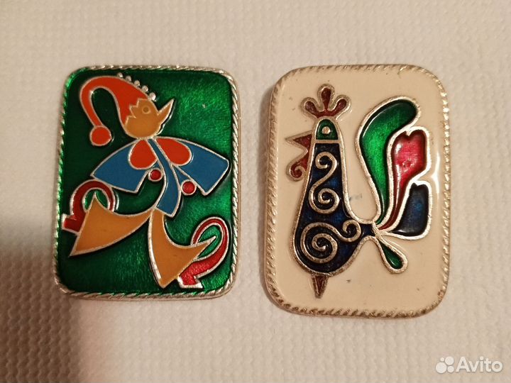 Брошки СССР эмаль