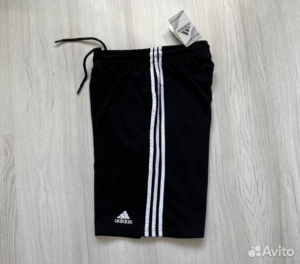 Шорты adidas черные
