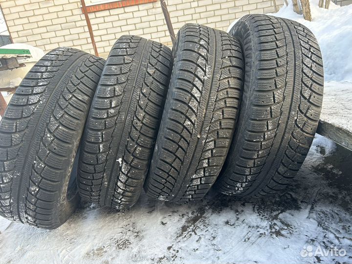 Matador MP 30 Sibir Ice 2 235/65 R17