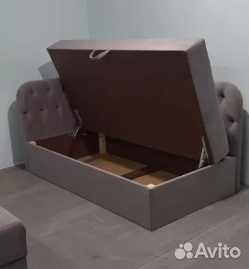 Детская кровать с матрасом