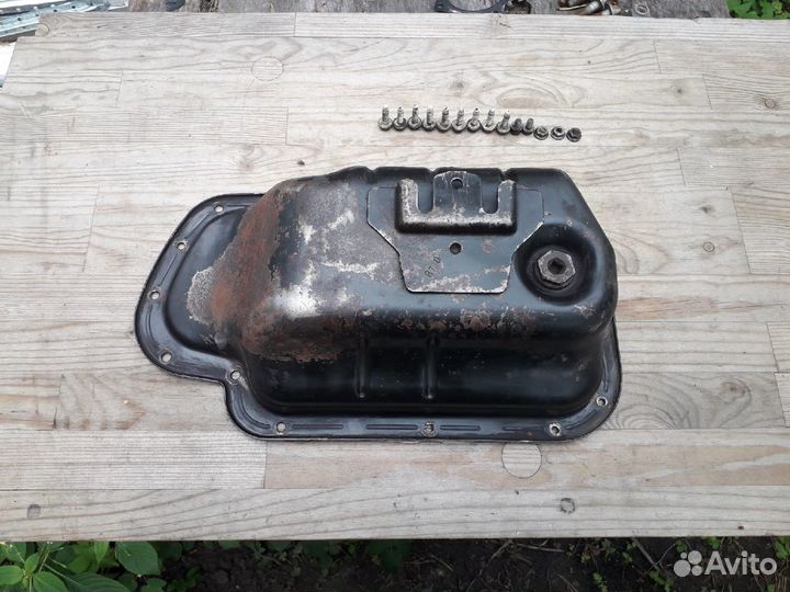 Поддон двигателя Citroen С3 KFV (1.4)