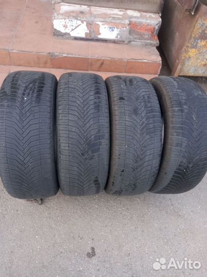 Michelin CrossClimate SUV 235/55 R18 104V