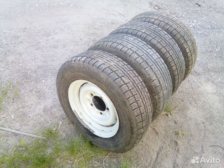 Vulcan Start 205/70 R14