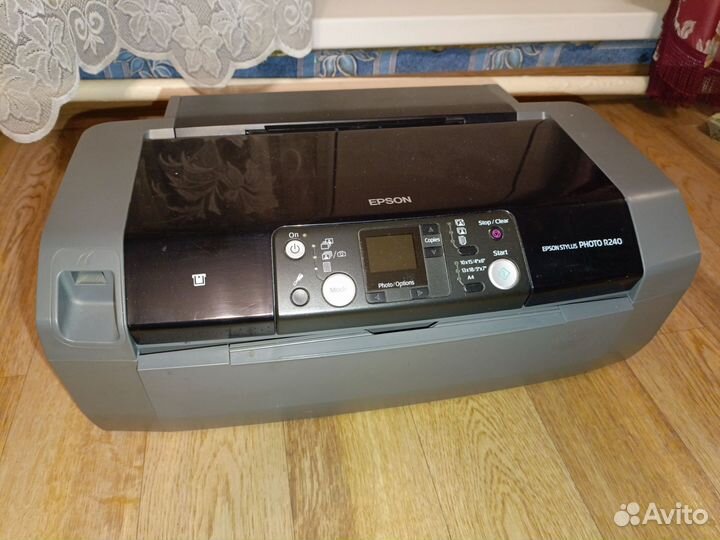 Принтер Epson Stylus Photo R240