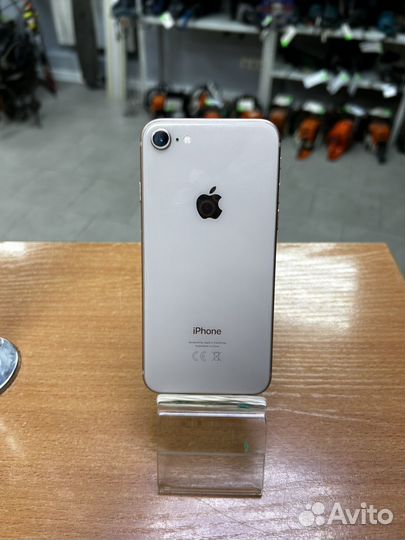 iPhone 8, 64 ГБ