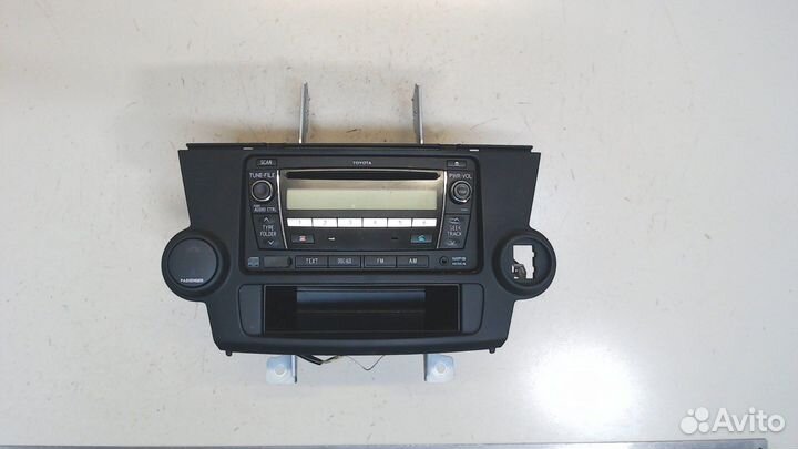 Магнитола Toyota Highlander 2, 2010