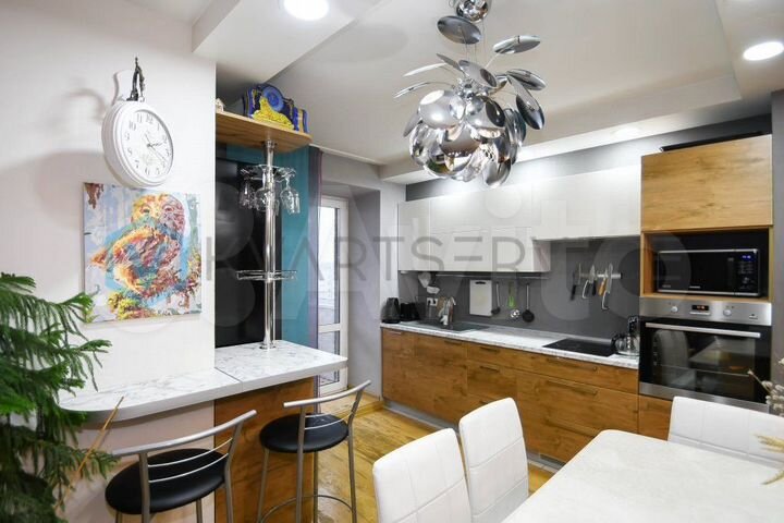 3-к. квартира, 73 м², 8/9 эт.