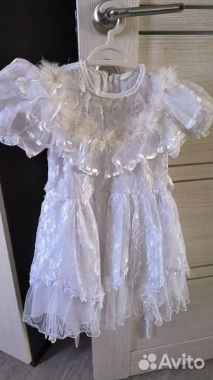 Праздничное новогоднее платье 110