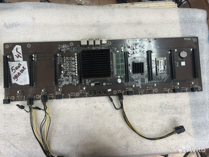 Материнская плата на 8карт